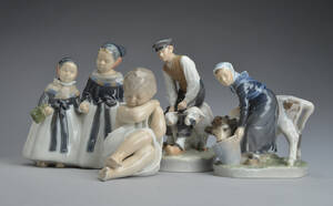 Royal Copenhagen.  Samling figurer af porcelæn 4 Denne vare er sat til omsalg under nyt varenummer 4937238