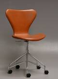 Arne Jacobsen. Kontorstol, Syveren, Vacona anilin læder 