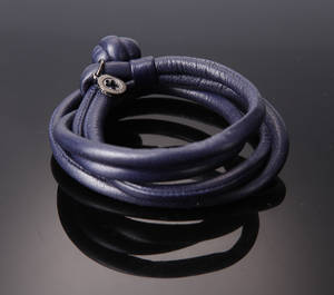 Ole Lynggaard, sweet drops læderarmbånd, blåt