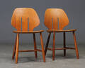 Ejvind A. Johansson. To stole af teak, model J67, 1963 2