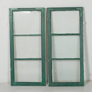 FÖNSTER, ett par, 110 x 50 cm