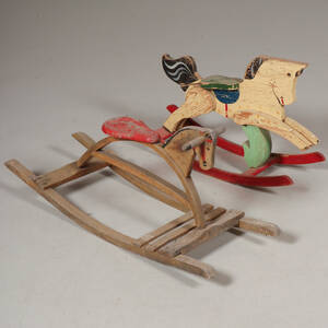 GUNGHÄSTAR, 2 st, 1900-talets mitt