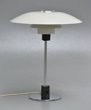 Poul Henningsen. PH 43 bordlampe 