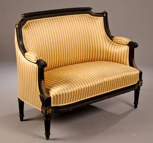 Lille sofa i Louis Seize stil, 1800 tallets sidste halvdel