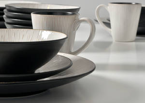 Lady Benten.Hello Pure  Matservis i 48 delar 48