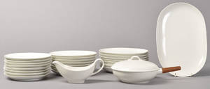 Kgl. P. - Hvedekorn diverse dele spiseservice i porcelæn. Formgiver Thorkild Olsen. 27