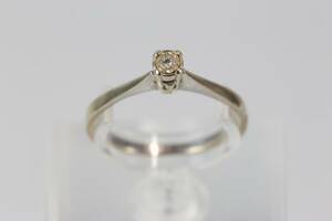 ENSTENSRING med diamant, vitguld, 18 k, 1,7 g