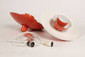 Poul Henningsen. To PH 4 pendler, orangelakerede 2  