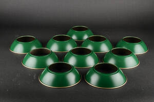 Poul Henningsen for Louis Poulsen. Skærme for PH 32 10