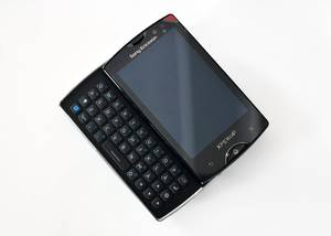 Sony Ericsson, XPERIA, mini pro med tillbehör, i originalkartong