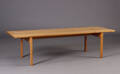 H. J. Wegner. Rektangulært sofabord, massivt egetræ