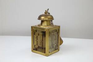 TAKLYKTA, mässing, 1900-tal