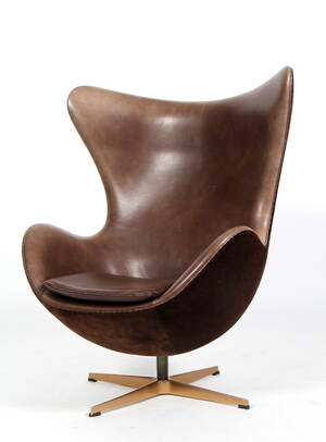 Arne Jacobsen. Det gyldne æg. Model 3316. Jubilæumsmodel