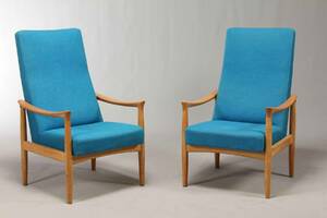 Fritz Hansen. To armstole lænestole 2