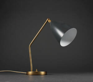 Greta M. Grossman. Bordlampe, model Gräshoppa Task.