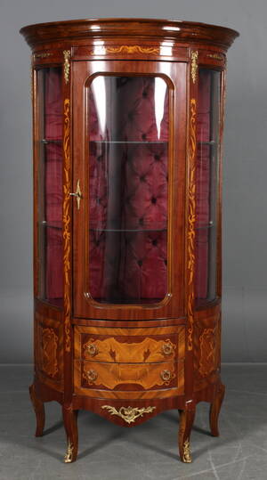 Vitrineskab, Louis XV stil Denne vare er sat til omsalg under nyt varenummer 4342488