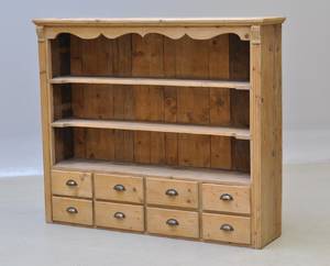 Køkkenskabvirtineoverdel i fyrretræ