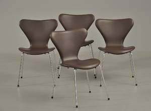 Arne Jacobsen 1902-1971 Sæt på fire stole model 3107 Syveren i moccabrunt læder 4