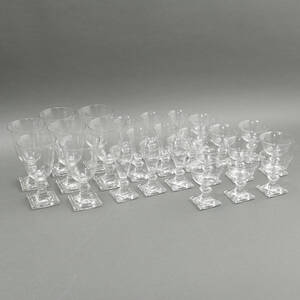 Glasservisdelar