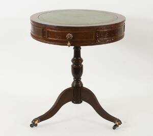 Pelarbord, England, 1900-tal