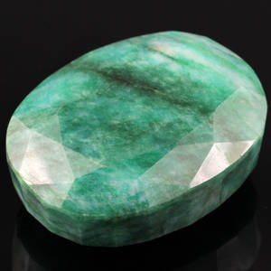 Uindfattet smaragd ca. 752.60 ct.