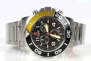 Swiss Military Hanowa. Herrearmbåndsur.