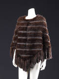 Poncho af strikket mink og skind - scanbrown. Str. S
