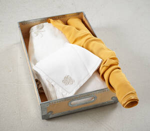 Linneduk med servietter