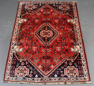 Orientalsk tæppe, uld på bomuld, 193 x 137 cm.