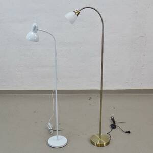 2 st golvlampor, 192000-tal