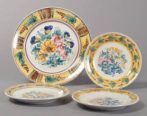 Lars Syberg - tre tallerkener samt 1 fad i glaseret fajance. 4