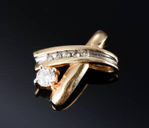 Brillantvedhæng af 14 kt guld, ca 0.23 ct