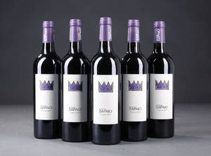 18 flasker Volpolo, 2007. Podere Sapaio, DOC Superiore Bolgheri