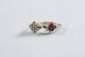 Ringar vitguld diamanter
