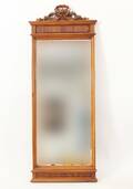 Spegel, Gustaviansk-stil, 1900-tal