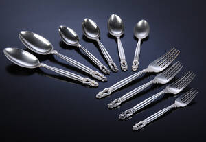 Georg Jensen. Konge bestikdele af sterlingsølv 10