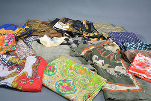 Samling scarves