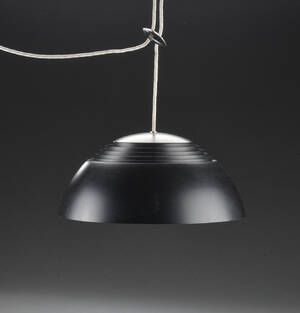 Arne Jacobsen. AJ-pendel, pendel.