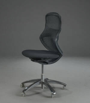 Kontorstol på fempasfod med hjul