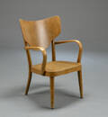 Fritz Hansen. Lænestol af formbøjet bøg, 1940erne l
