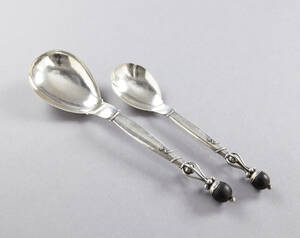 Uppläggningsskedar silver