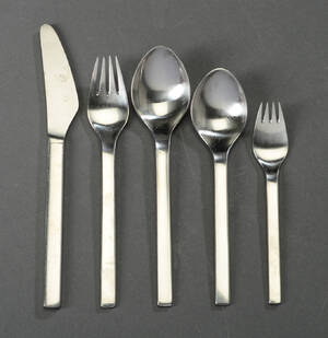 Magnus Stephensen for Georg Jensen. Tuja bestik af stål 68