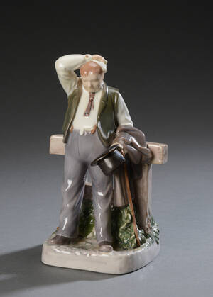 Bing  Grøndahl. Figur af porcelæn Den Tørstige Mand, nr. 2435   Denne vare er sat til omsalg under nyt varenummer 4514928