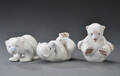 En samling på tre isbjørne af porcelæn BG  bestående af nr. 2535, 2538, 2536 2. sort.   3.