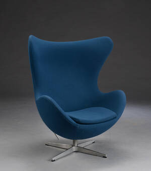 Arne jacobsen. Lænestol Ægget, uld