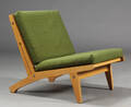 Hans J. Wegner. Lavrygget lænestol, model GE-375