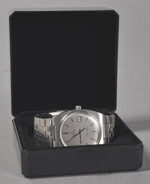 Omega Seamaster Quartz herreur i stål.