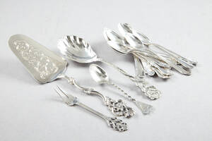 Besticksdelar silver