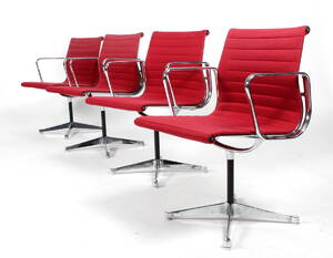 Charles Eames. Fire armstole, model EA-107108 4