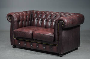 To-pers. sofa, Chesterfield
